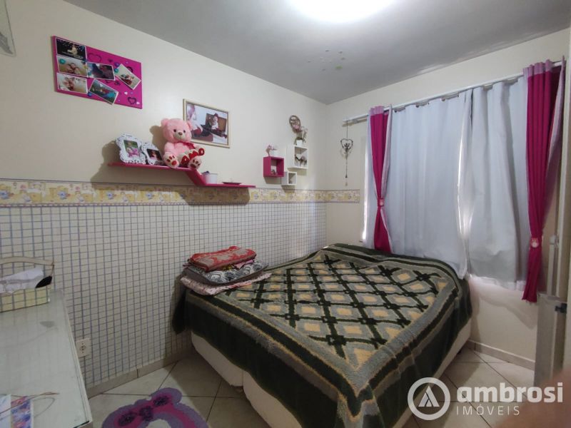 DUAS CASAS NO MESMO TERRENO - BAIRRO AGUAS CLARAS - SEMI MOBILIADA  (FUNDOS) 
