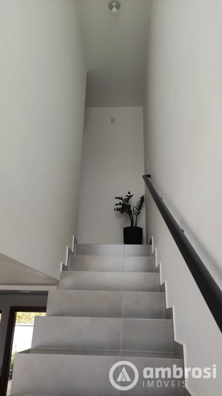 CASA 2 SUITES - SEMI MOBILIADA - BAIRRO GUARANI 