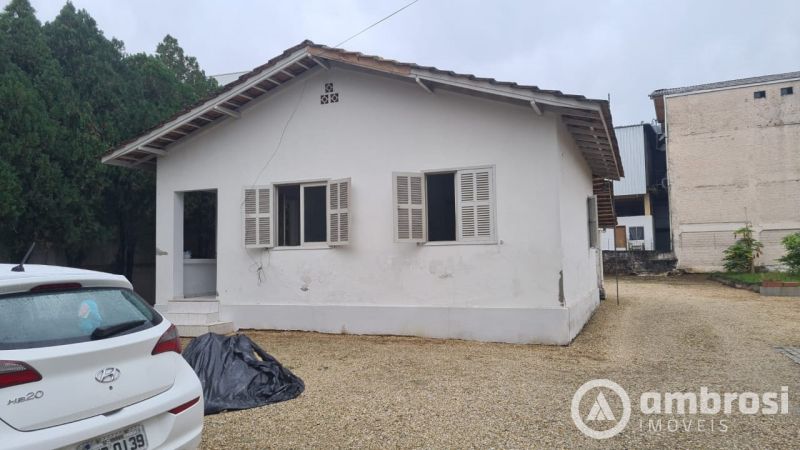Casa de 2 quartos, no bairro Santa Terezinha, em Brusque | Eu Corretor