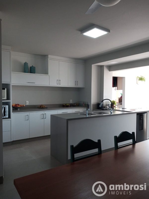 Apartamento de 4 quartos, 200m² no bairro Centro I, em Brusque | Eu Corretor