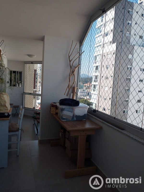 Apartamento à Venda - Residencial André Eduardo