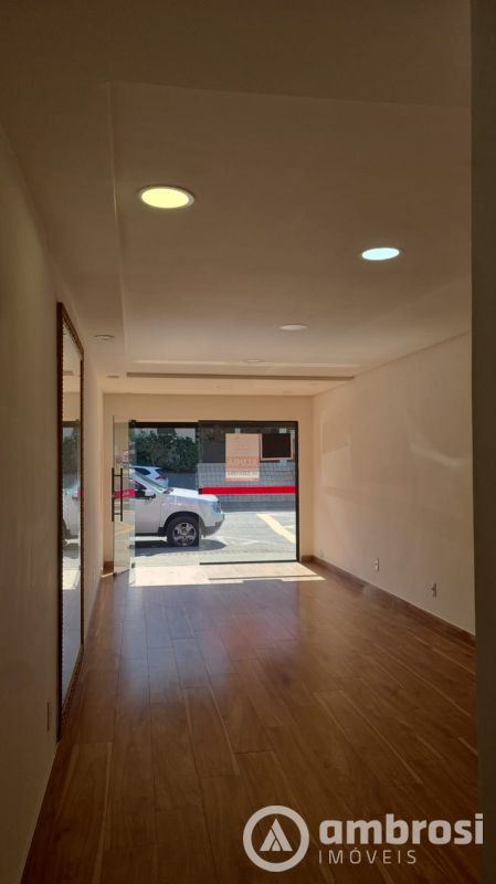 Sala Comercial de 33m² no bairro Souza Cruz, em Brusque | Eu Corretor