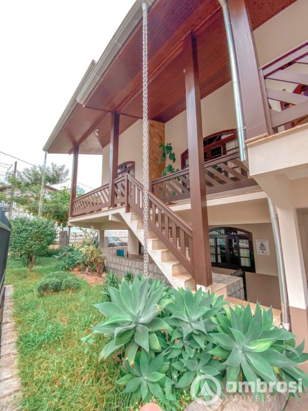 Casa de 4 quartos, 209m² no bairro Souza Cruz, em Brusque | Eu Corretor