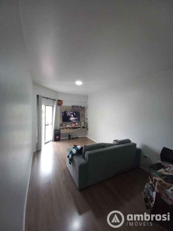 Apartamento Semi-Mobiliado à Venda - Jardim Maluche