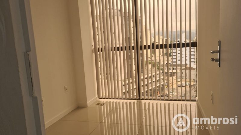 Sala Comercial de 60m² no bairro Centro I, em Brusque | Eu Corretor