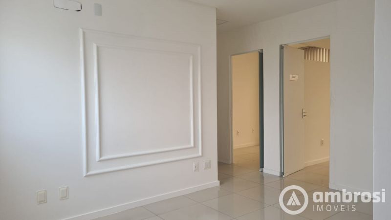 Sala Comercial de 60m² no bairro Centro I, em Brusque | Eu Corretor