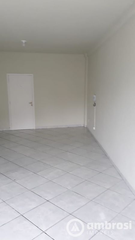 FLAT - COM ÁREA DE 45M2 - AZAMBUJA - BRUSQUE - CONDOMINIO INCLUSO