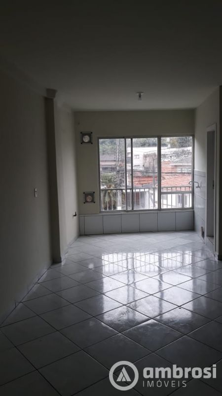FLAT - COM ÁREA DE 45M2 - AZAMBUJA - BRUSQUE - CONDOMINIO INCLUSO