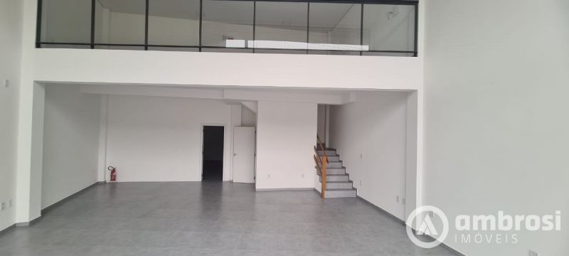 Sala Comercial de 140m² no bairro Dom Joaquim, em Brusque | Eu Corretor