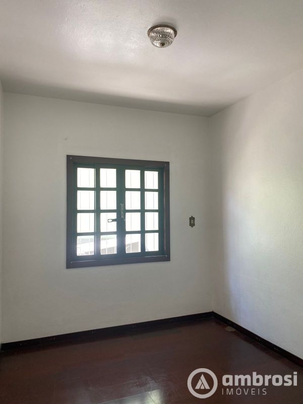 CASA 01 SUÍTE + 02 QTOS - BATEAS - BRUSQUE