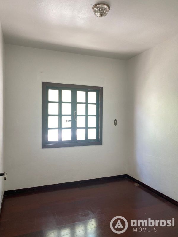 CASA 01 SUÍTE + 02 QTOS - BATEAS - BRUSQUE