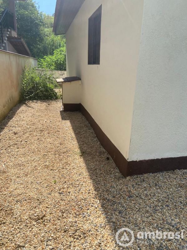 Casa de 1 quarto, 42m² no bairro Zantão, em Brusque | Eu Corretor