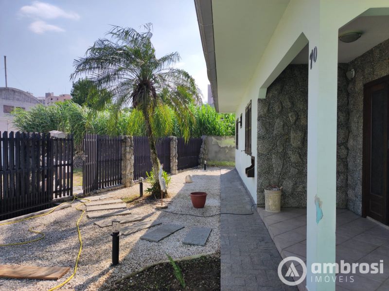 Casa de 3 quartos, no bairro São Luiz, em Brusque | Eu Corretor
