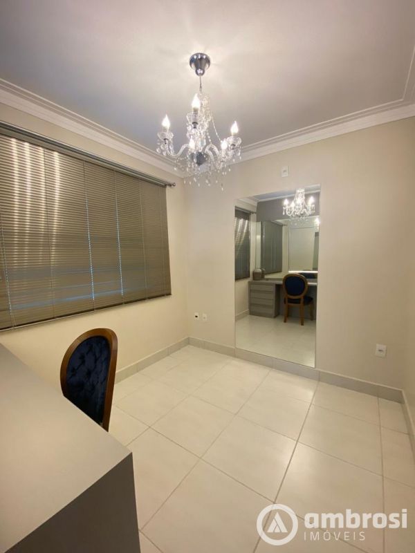 Casa com 1 suite+ 3 quartos mobiliada completa - Guabiruba