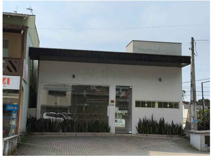Sala Comercial de 132m² | Eu Corretor