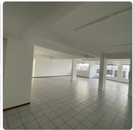 Sala Comercial de 146m² | Eu Corretor