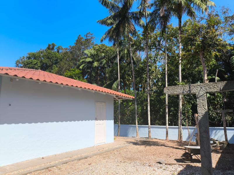 CASA 01 SUITE + 02 QTOS - JARDIM MALUCHE