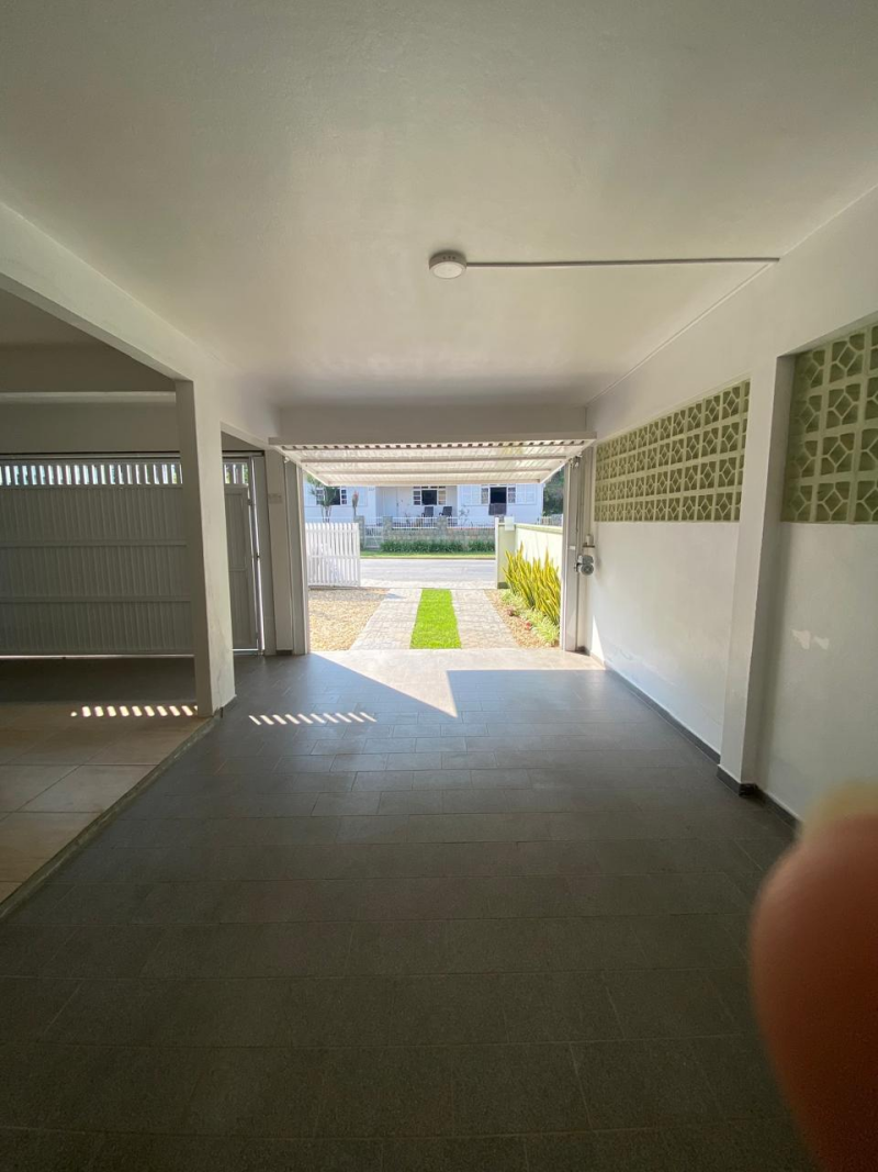 CASA 3 QTOS - BAIRRO MALUCHE