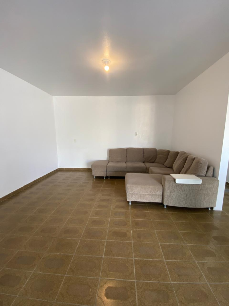 CASA 3 QTOS - BAIRRO MALUCHE