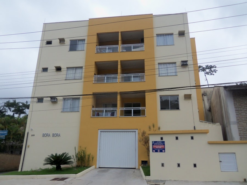 Apartamento de 2 quartos, | Eu Corretor