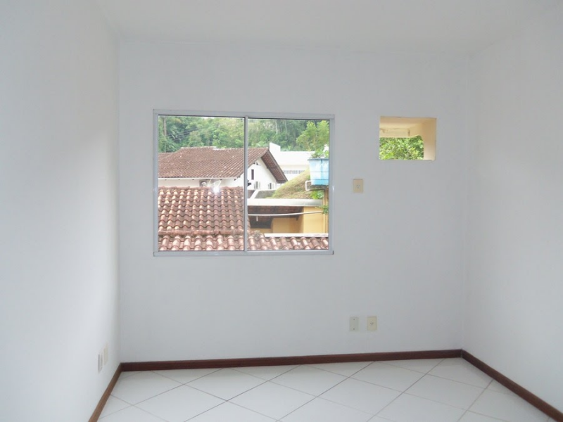 Apartamento de 2 quartos, | Eu Corretor