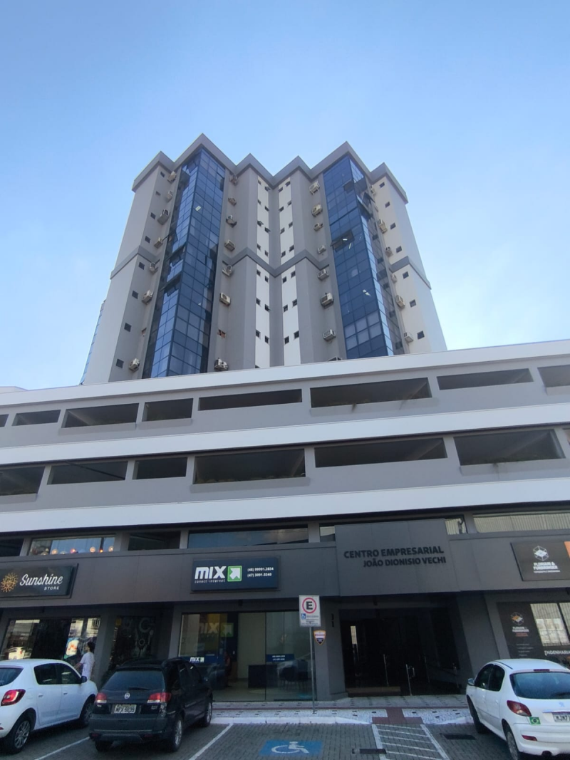 SALA COMERCIAL - AREA CENTRAL  - 70,00 M2