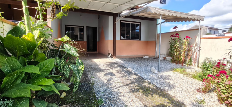 CASA COM 2 QUARTOS - BAIRRO DOM JOAQUIM