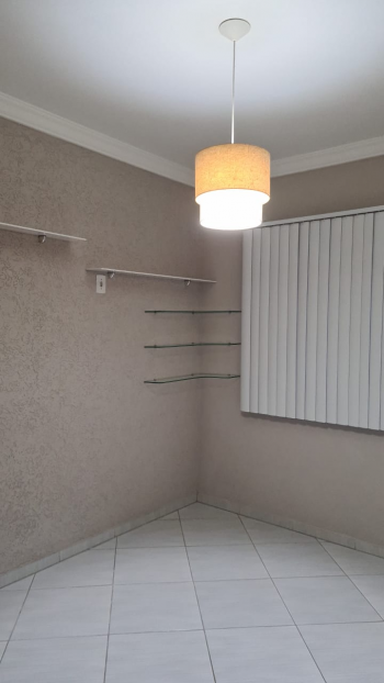 CASA 3 QTS,  SEMI MOBILIADA, COM  PISCINA-   BAIRRO LIMEIRA