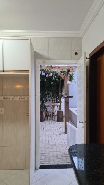 CASA 3 QTS,  SEMI MOBILIADA, COM  PISCINA-   BAIRRO LIMEIRA