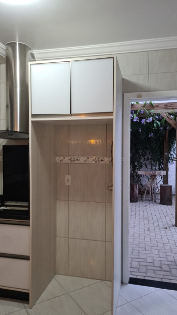 CASA 3 QTS,  SEMI MOBILIADA, COM  PISCINA-   BAIRRO LIMEIRA