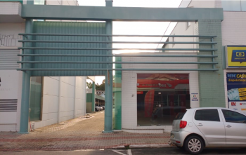 SALA COMERCIAL, COM 70,00 M2 - CENTRO - FUNDOS
