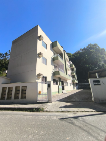 APTO TÉRREO - 01 QTO - A 1 KM DA PREFEITURA - PROXIMO AO CENTRO DE BRUSQUE