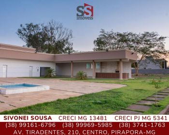 Casa em condomínio em frente ao Rio