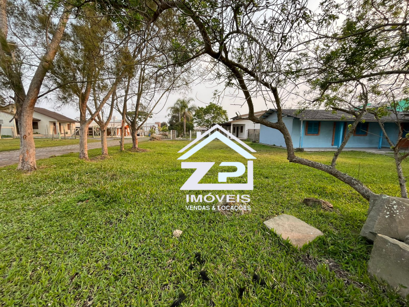 Terreno de esquina à venda - 300m² - Areias Brancas