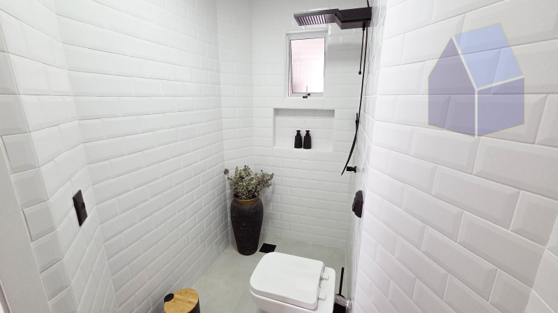 Casa 2 pisos com 3 dormitórios a 150mts da praia da Cachoeira do Bom Jesus