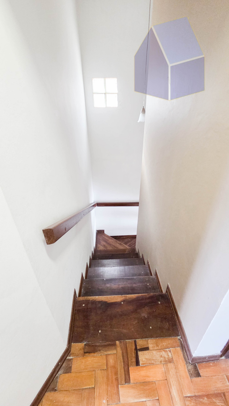 Casa 2 pisos com 3 dormitórios a 150mts da praia da Cachoeira do Bom Jesus