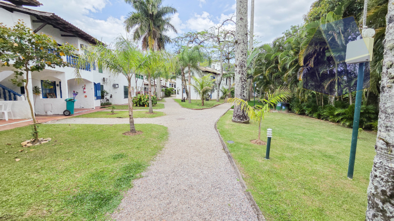 Apartamento p/ 4 pessoas em Condomínio com piscina e acesso direto a praia da Cachoeira do Bom Jesus