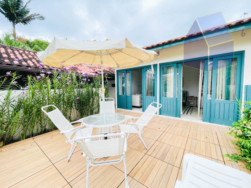 Casa com 3 dormitórios sendo 1 suite a 50mts da praia da Cachoeira do Bom Jesus