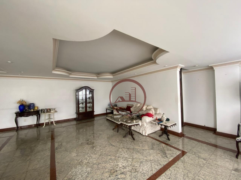 CAMPO GRANDE - 3 QUARTOS, SENDO 1 SUITE, ANDAR ALTO, VENTILADO, 3 GARAGENS