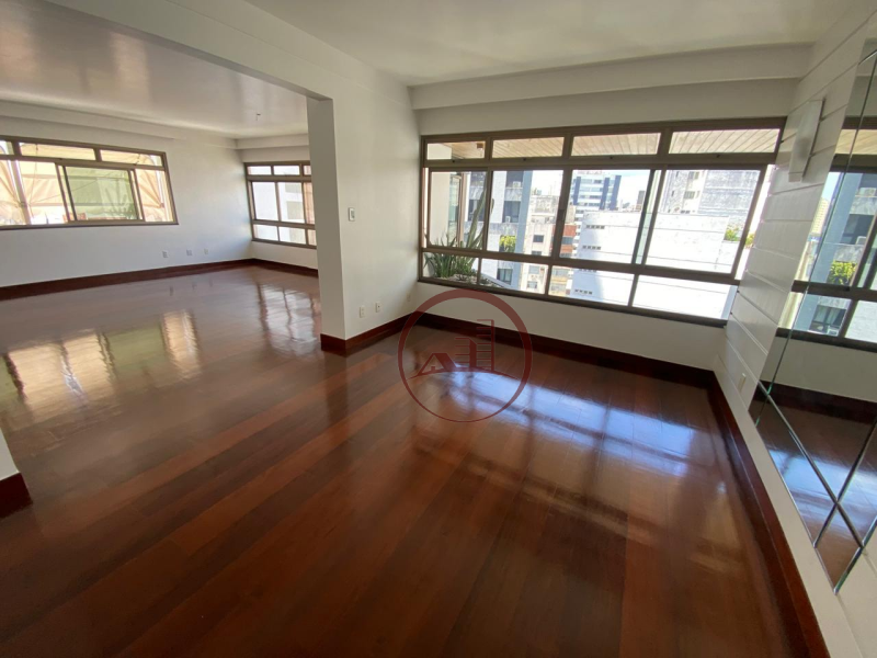 GRAÇA - 4/4, (3 SUITES), ANDAR ALTO,  3 GARAGENS