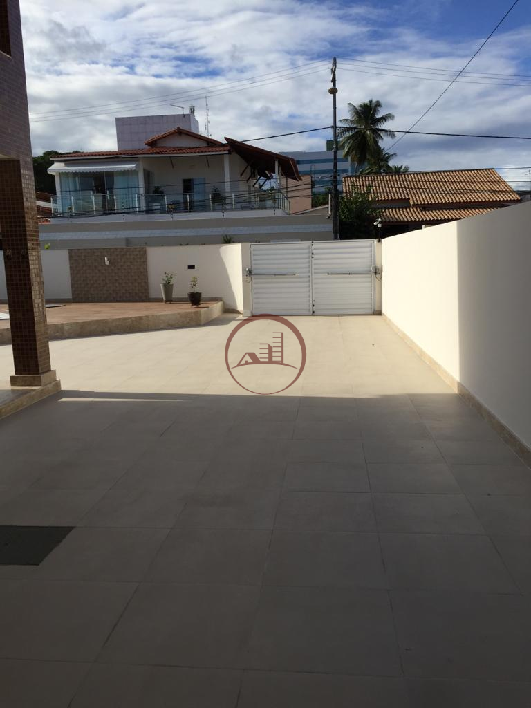 Vilas do Atlântico - Venda casa 4/4 - Maravilhosa