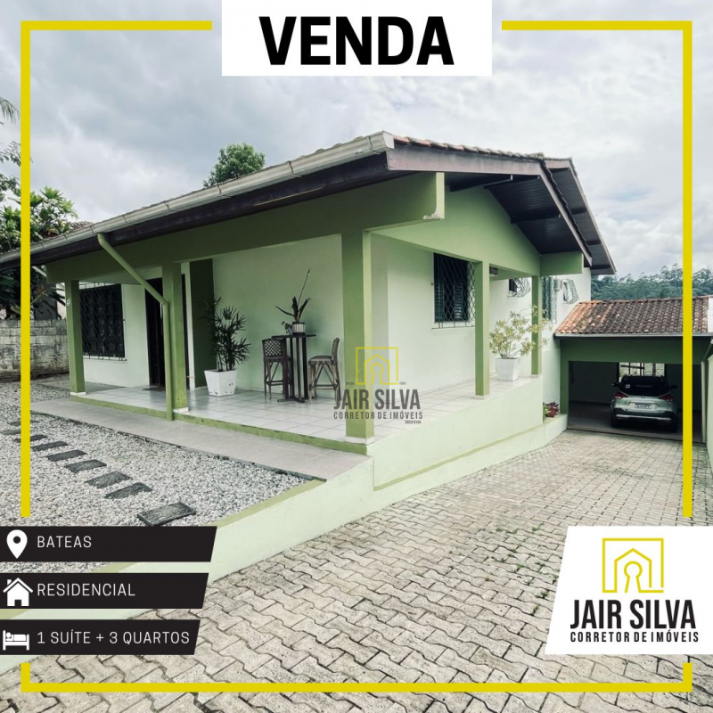 Casa de 4 quartos, no bairro Bateas, em Brusque | Eu Corretor