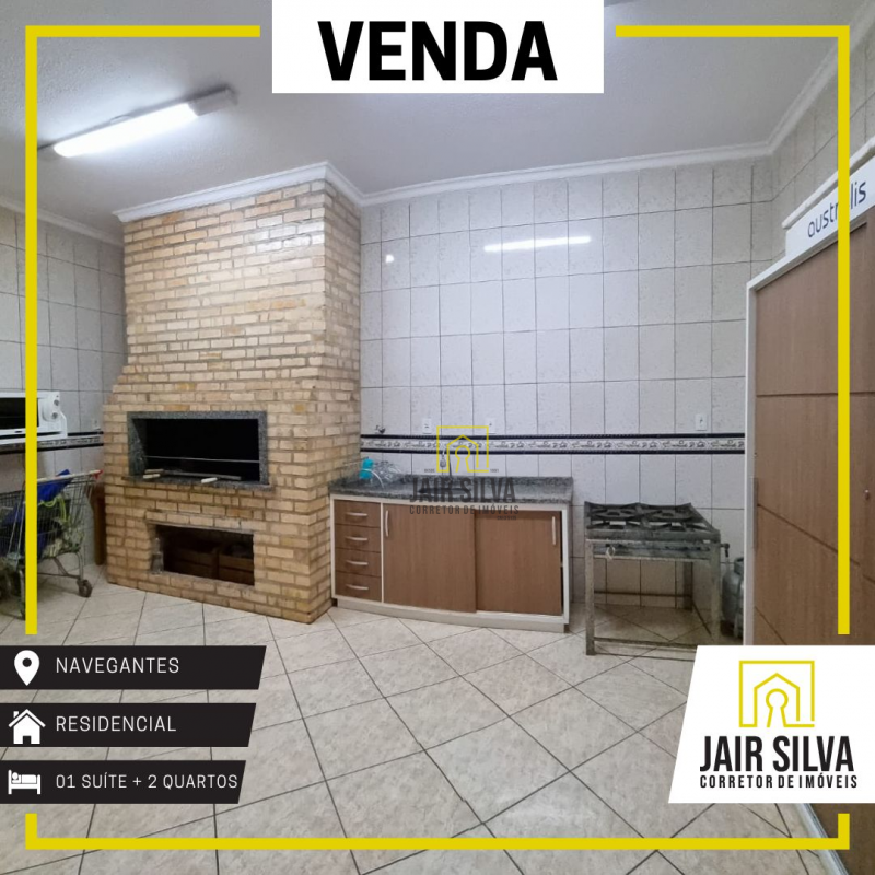 CASA EM CONDOMÍNIO FECHADO  EM NAVEGANTES