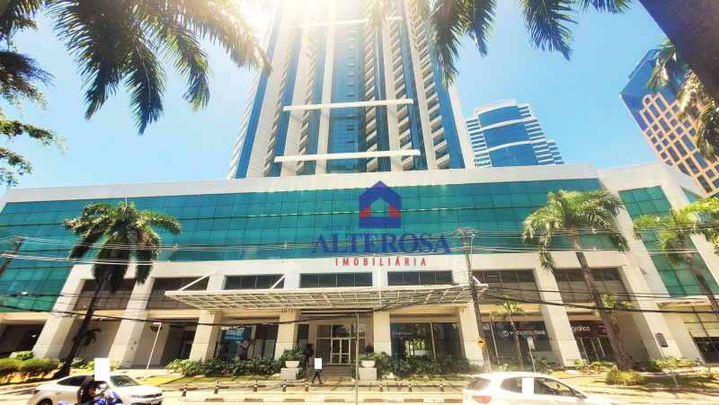 Loft com 40m2, Totalmente Mobiliado no Mundo Plaza, Caminho das Árvores.