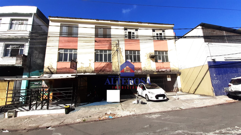 2/4 Amplo, Com Armários e Dependência No Sangradou Matatú.