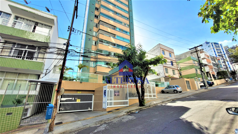 2/4, Suítes, Varandas, Armários, Infraestrutura e Garagens na Graça.