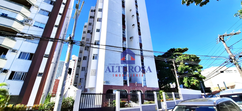 1/4 Com Área de Serviço e Garagem na Rua Irmã Dulce, Transversal da Waldemar Falcão em Brotas.