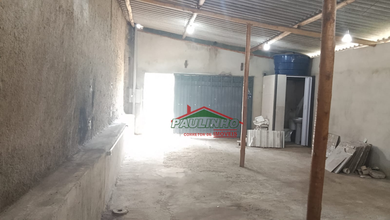 Alugo Imóvel Comercial no Bairro Nova Serrana em Sete Lagoas/MG