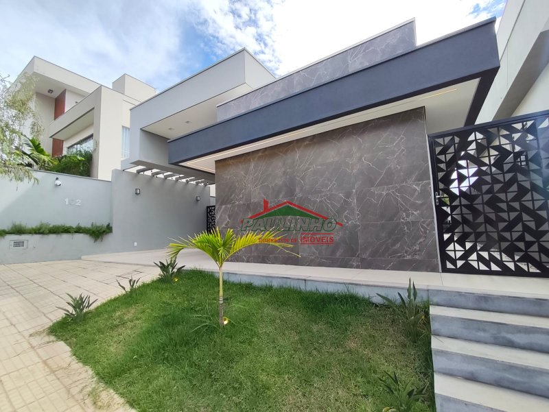Vendo Linda Casa no Residencial Blue Garden - Sete Lagoas, MG