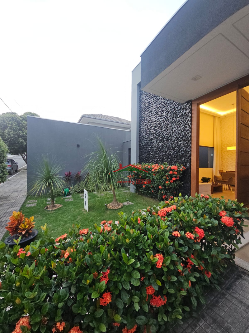 Alugo Casa de alto padrão para locação no Condomínio Blue Garden, no Bairro Progresso em Sete Lagoas